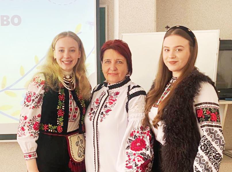 Організатор Бабій Ірина Миайлівна і ведучі заходу